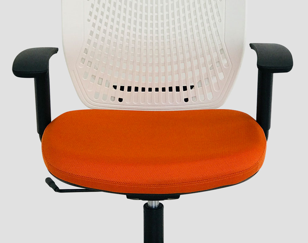 Revolving Chairs with Armrest