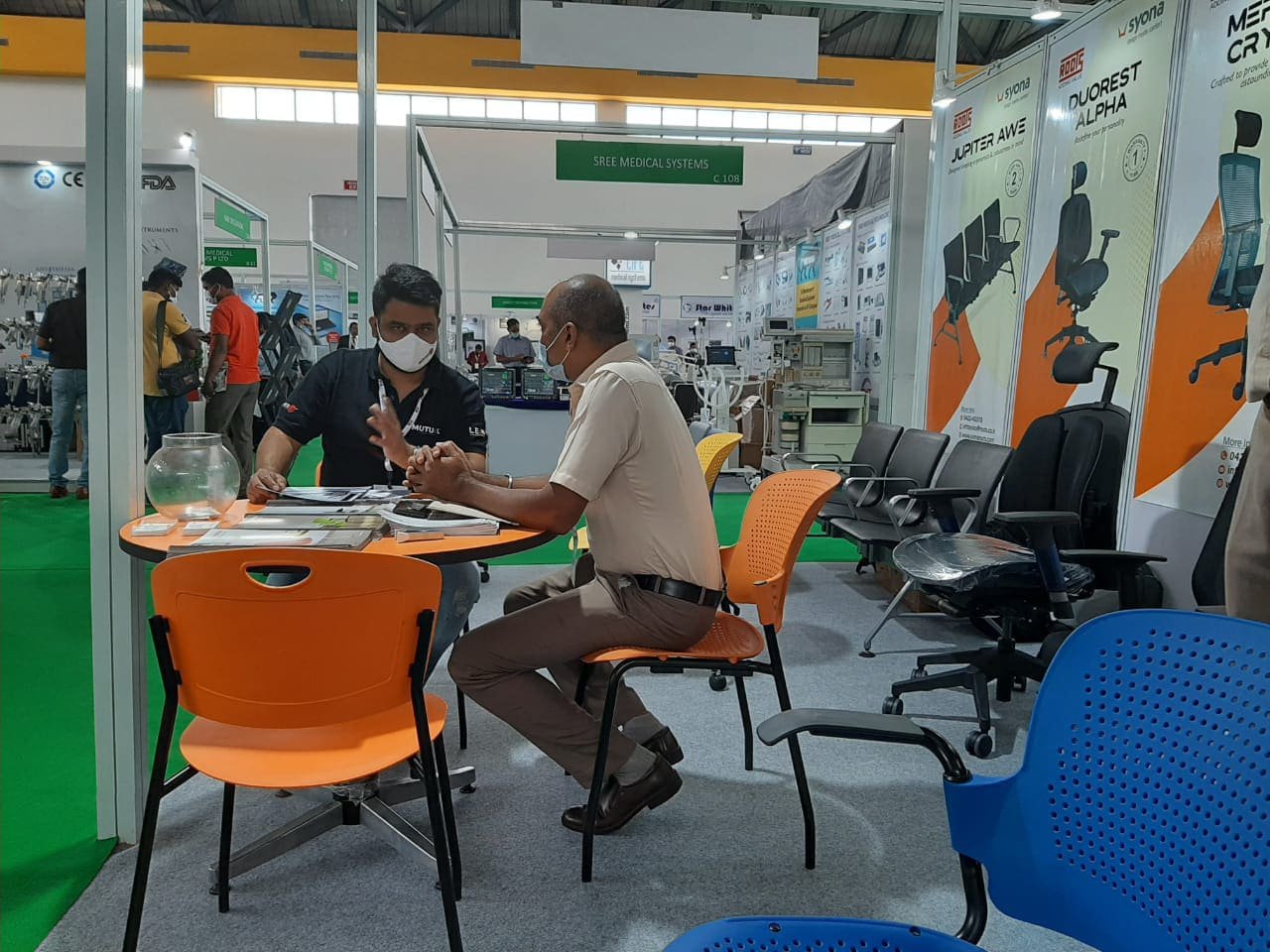 commercial furniture manufacturers