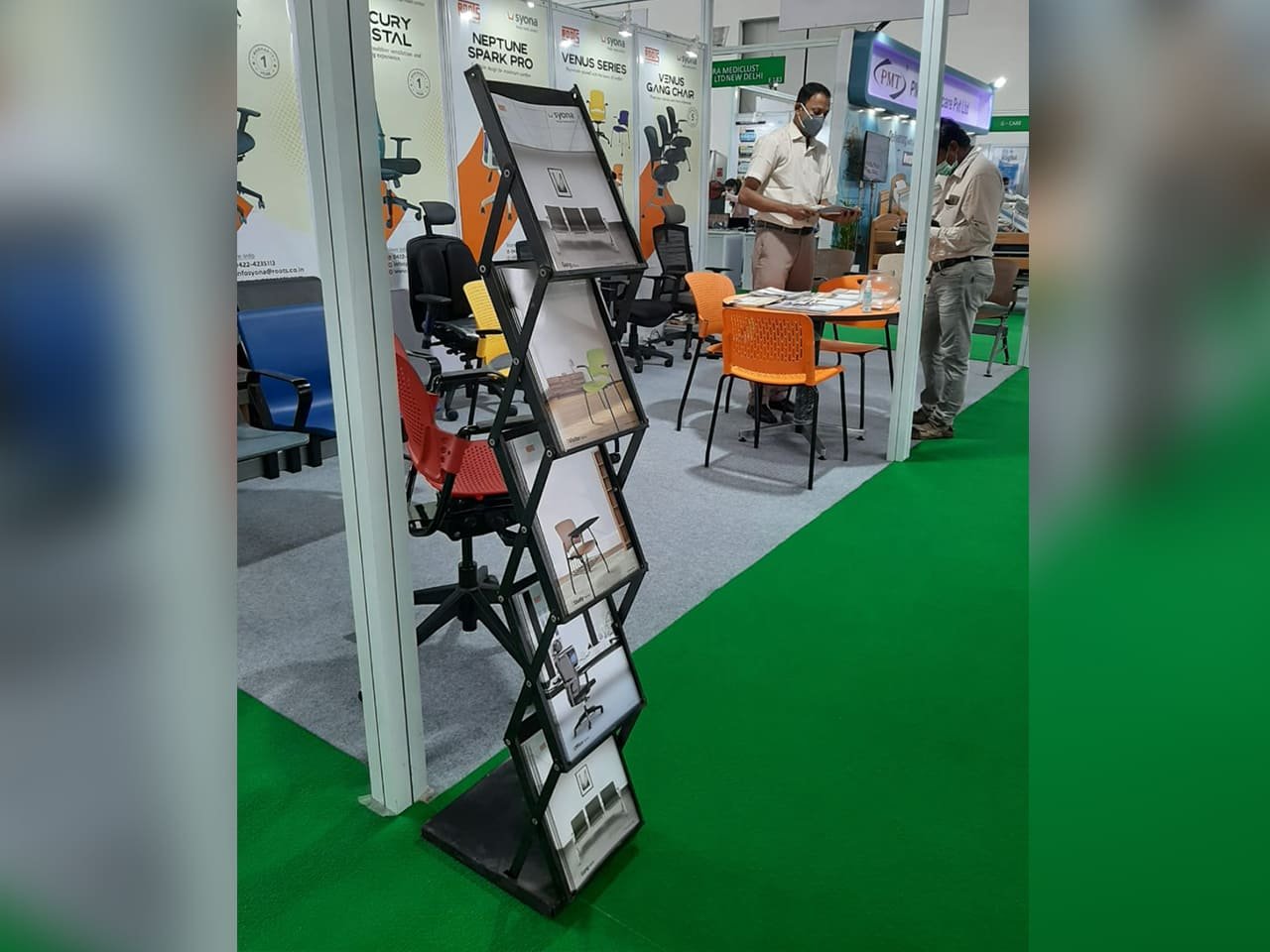 commercial furniture manufacturers